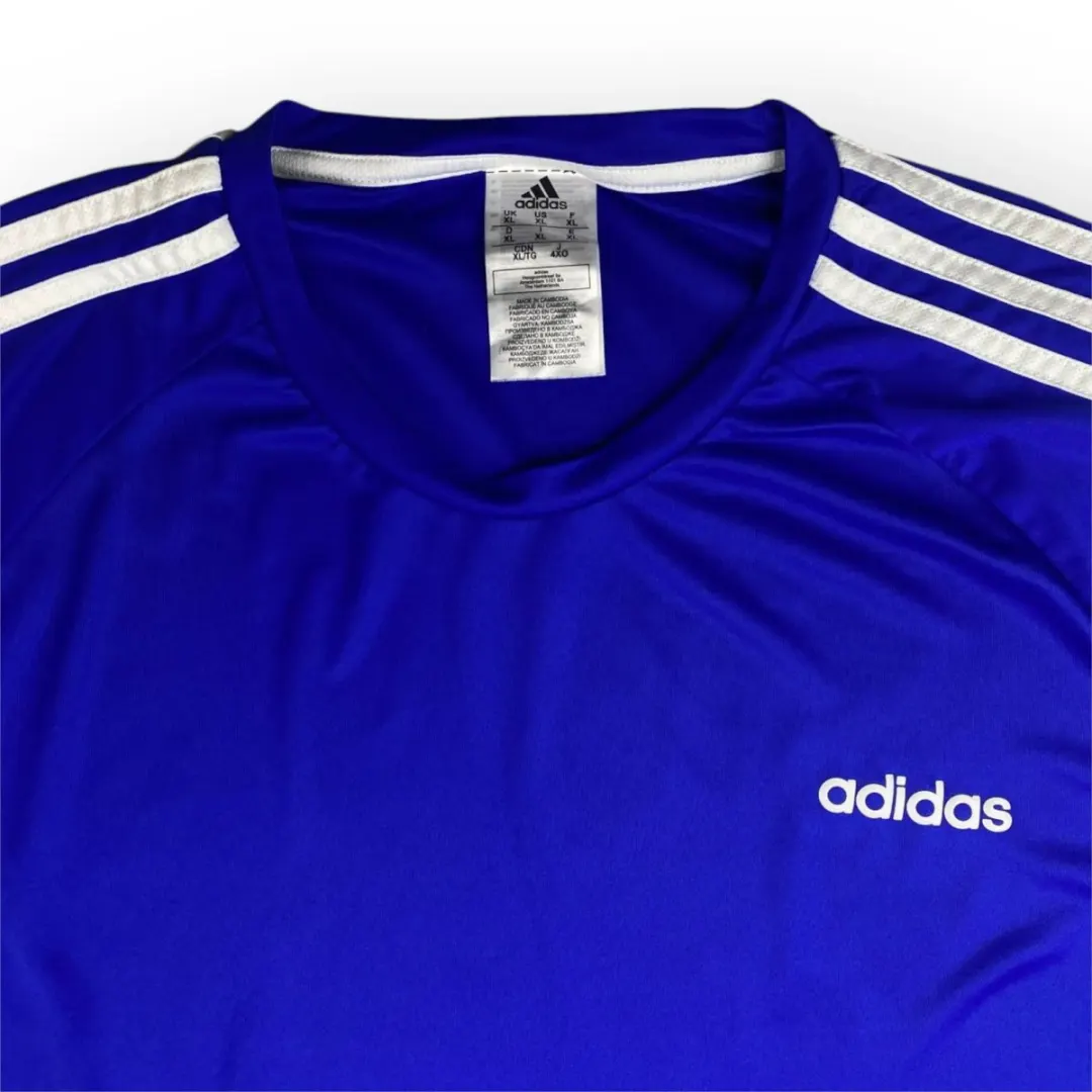 Adidas Sportive T-shirt (L-XL)