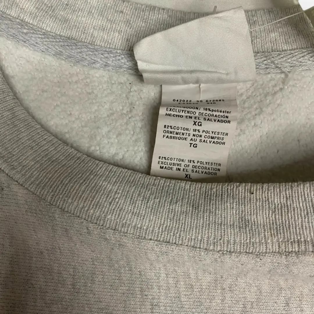 Champion Sweatshirt (XXL)