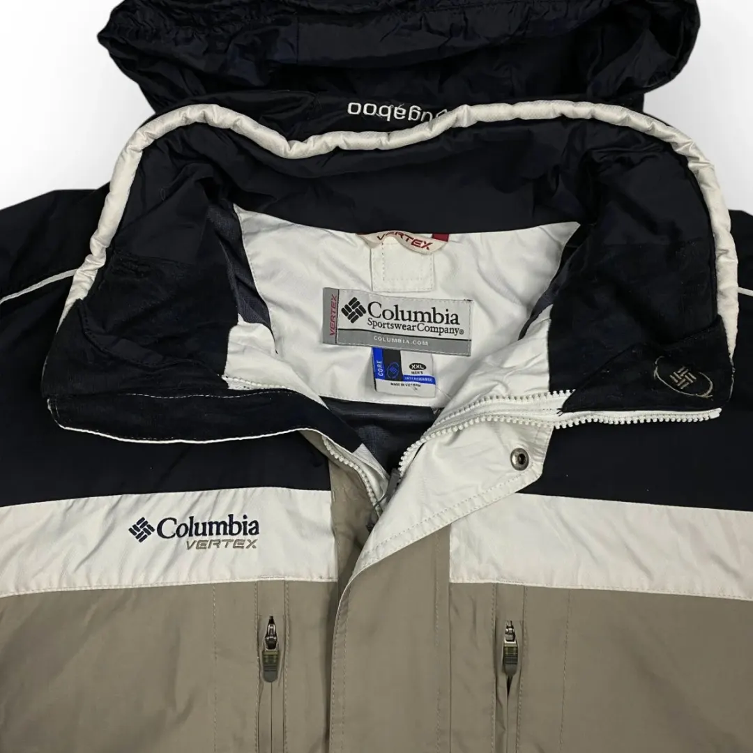 Columbia Hooded Jacket (3XL)