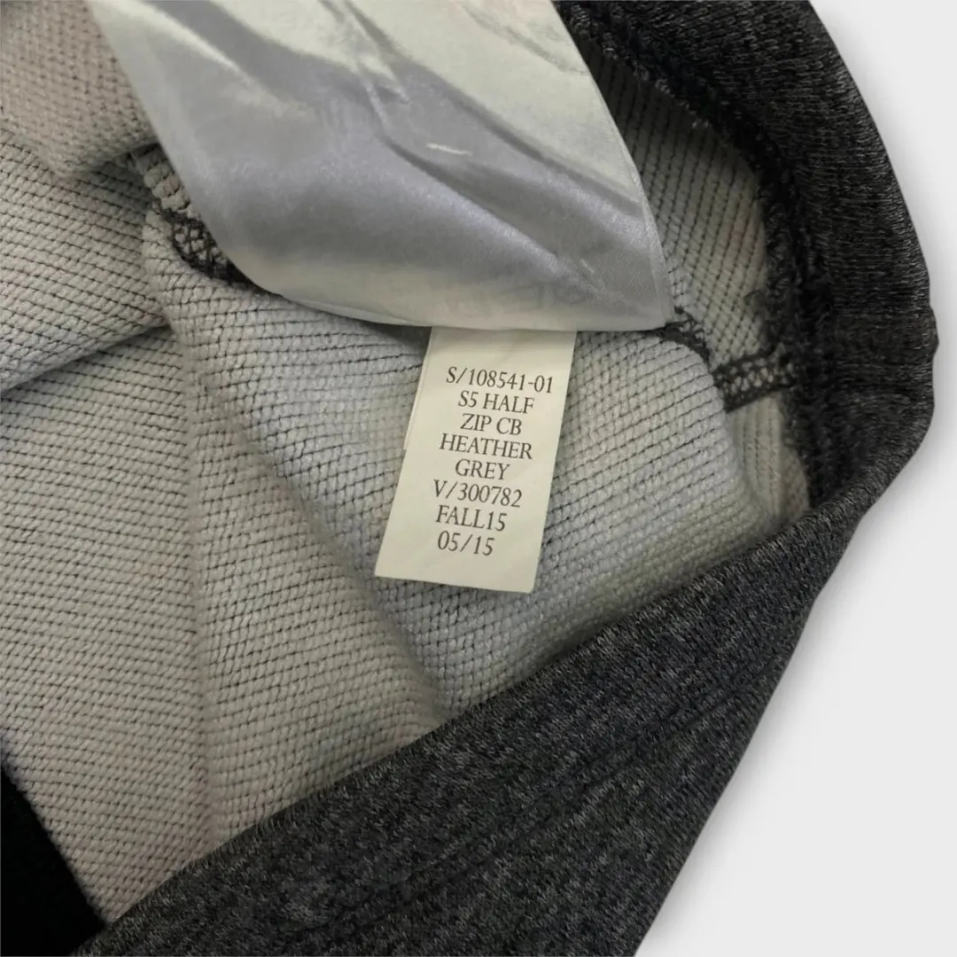 Gap Long-Sleeve (L)