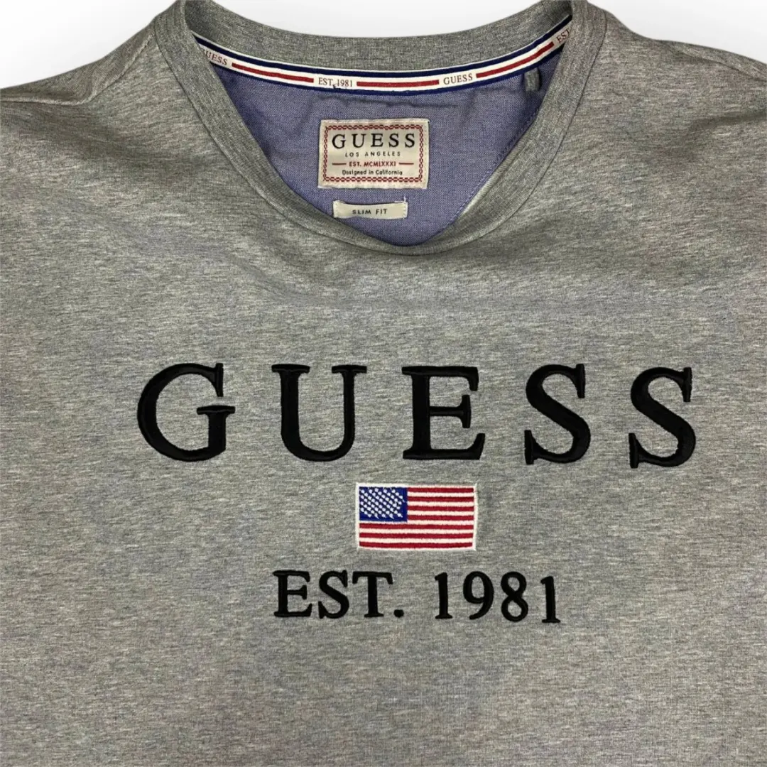 Guess Sweatshirt (M)