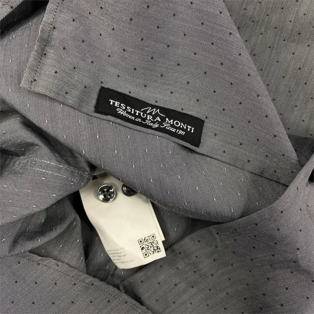 Hugo Boss Shirt (M-L)