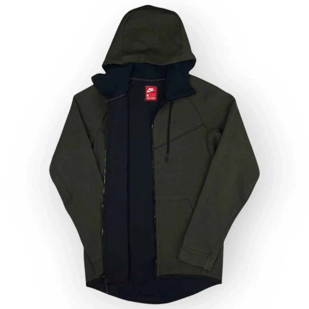 Nike Tech Jacket (XS)