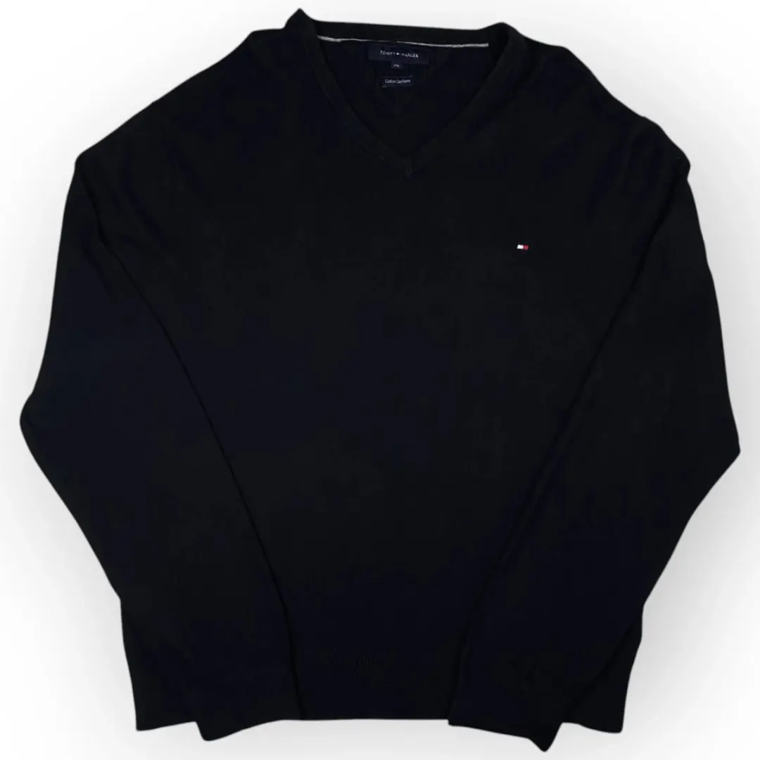 Tommy Hilfiger V-Neck Sweater (XL)