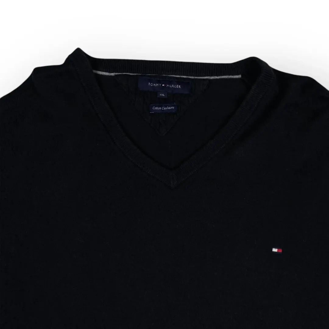 Tommy Hilfiger V-Neck Sweater (XL)