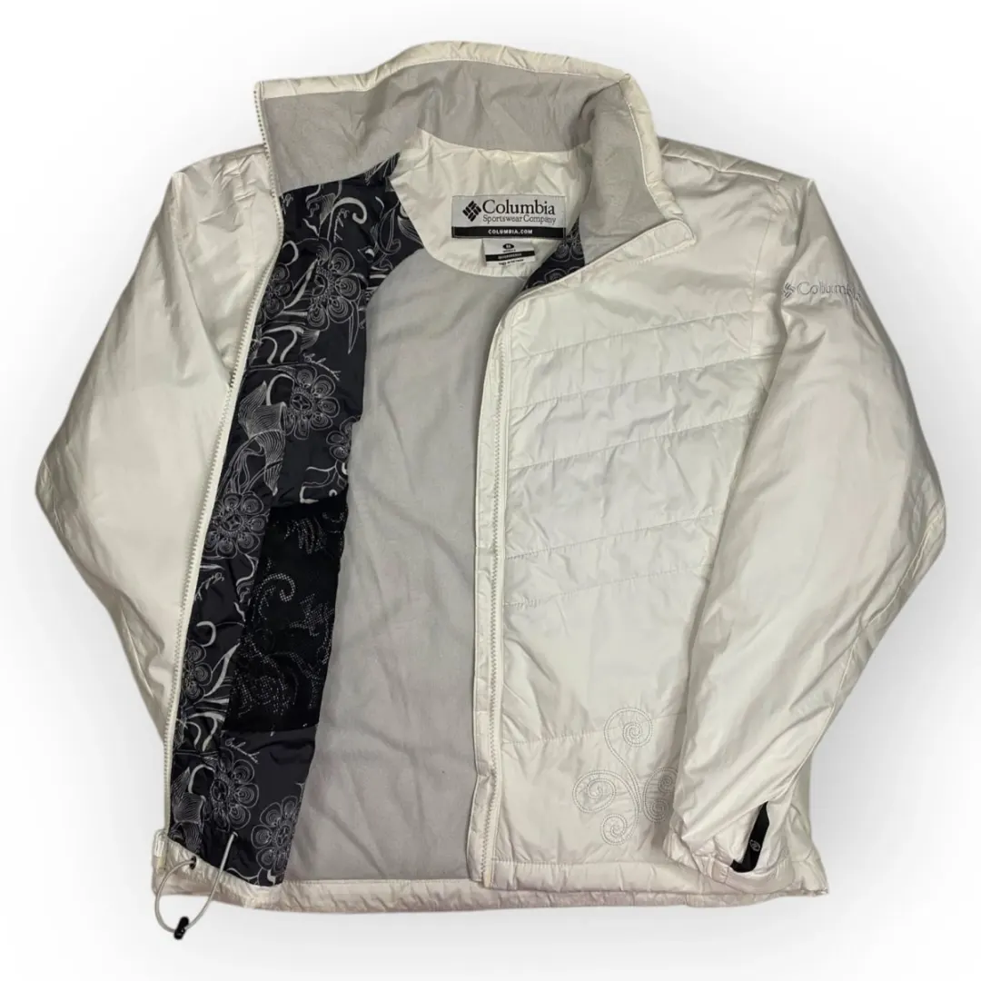 Women Columbia Puffer Jacket (M)