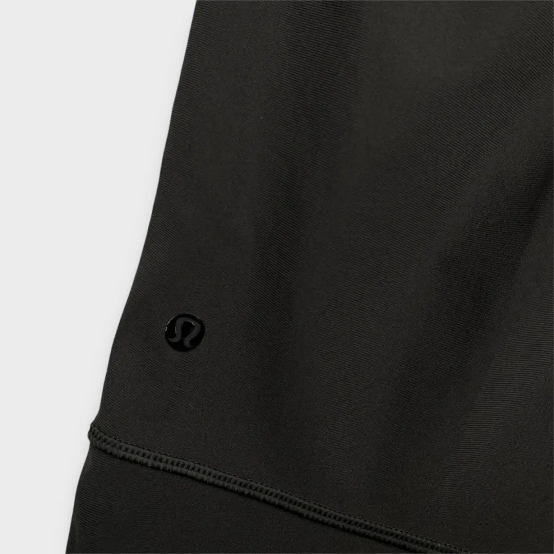 Women Lululemon Hiking Pants (XL)