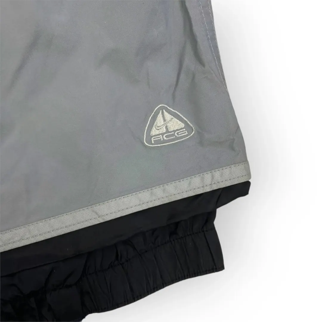 Women Nike ACG Ski Pants (L)