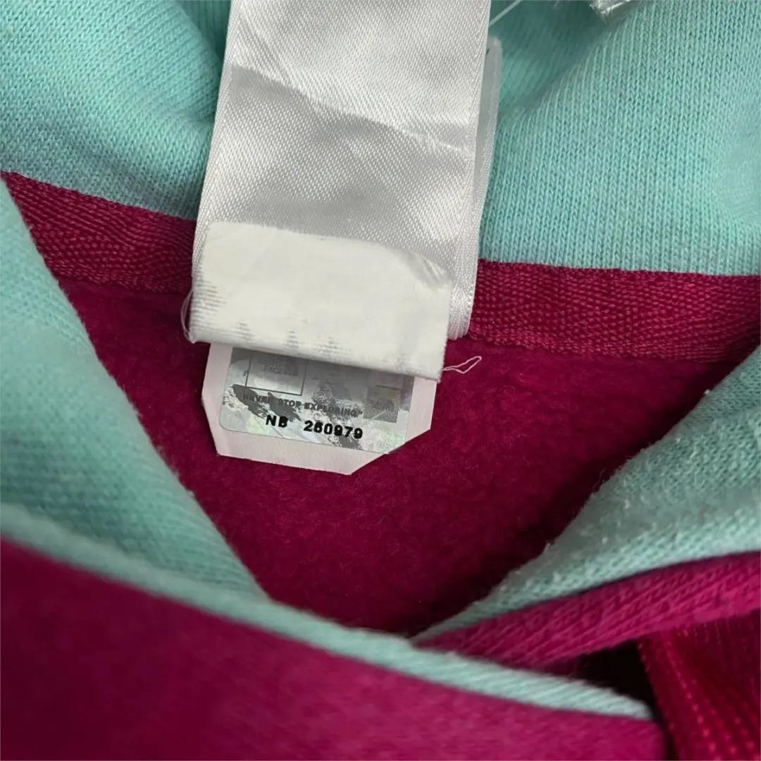 Women The North Face Hoodie (L)