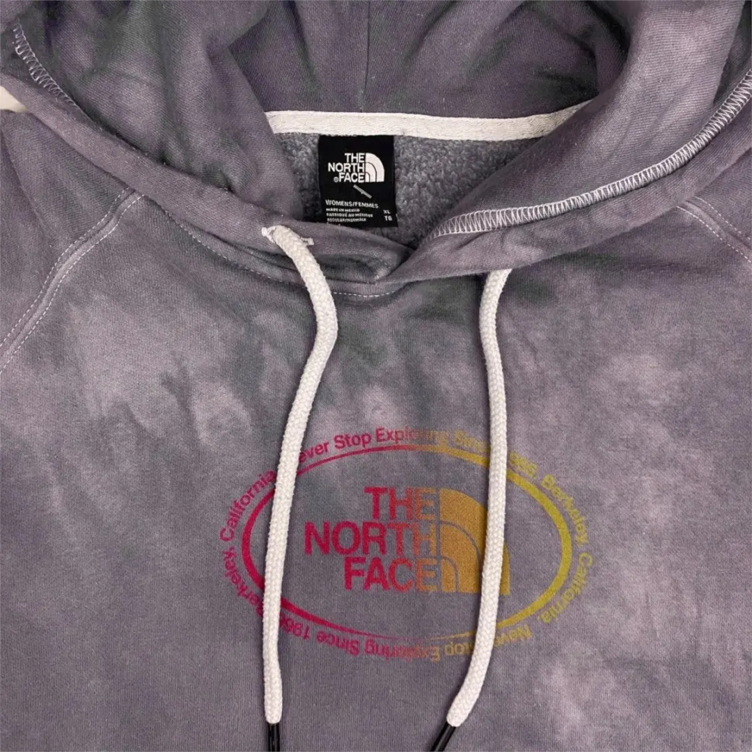 Women The North Face Hoodie (XL)