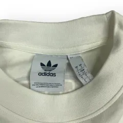 Adidas T-shirt (S-M)