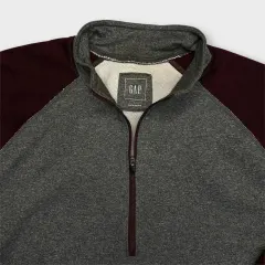 Gap Long-Sleeve (L)