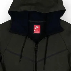 Nike Tech Jacket (XS)