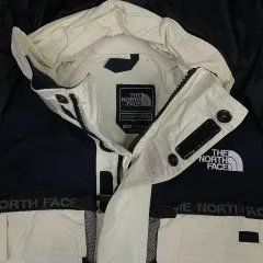 Women The North Face Hooded Ski Jacket (L)