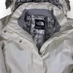 Women The North Face Long Hooded Jacket (S)