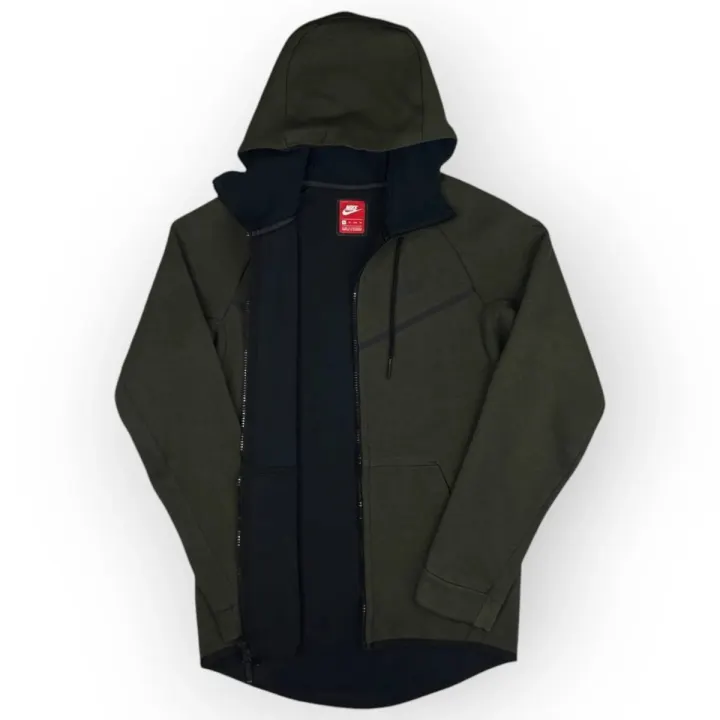Nike Tech Jacket (XS)