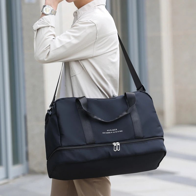 Durable , spacious , and designed for all your sports essentials . — BG-80053.11