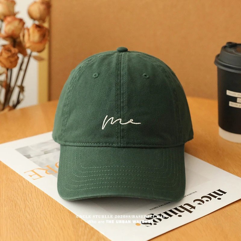 A hat provided style , shade , and protection in any season. — HAT-1740.5
