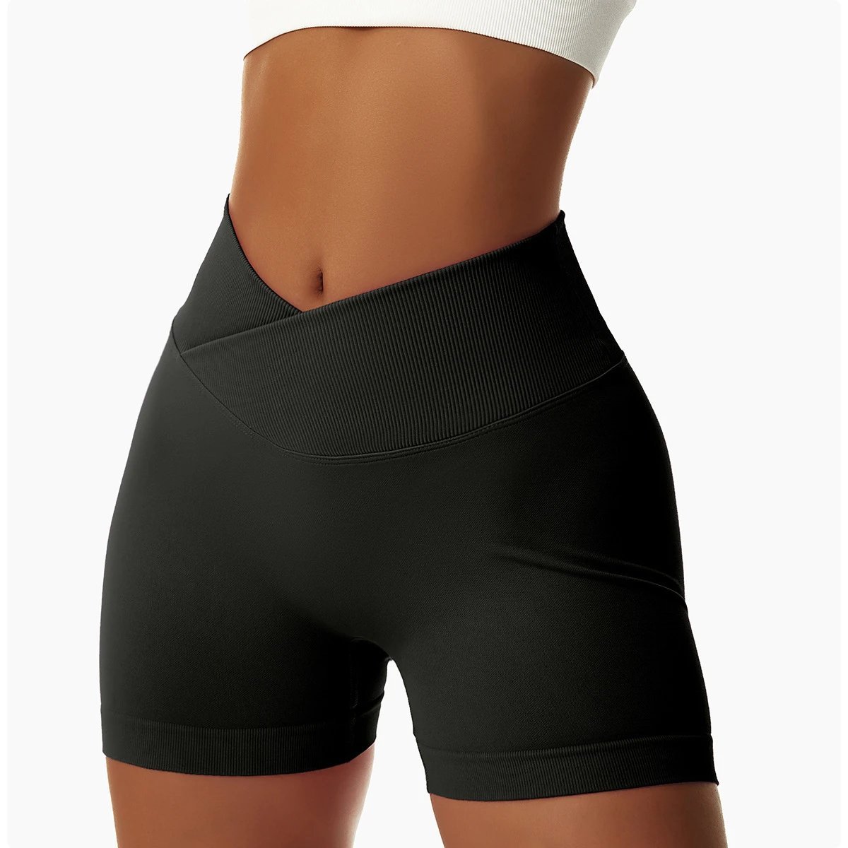 Sports shorts are mobility lightweight , breathable , and designed . — SH-45080