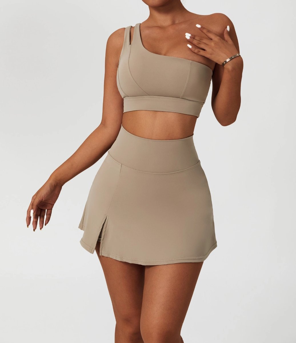 Tennis clothing is lightweight, breathable , and flexible. — TC-19047